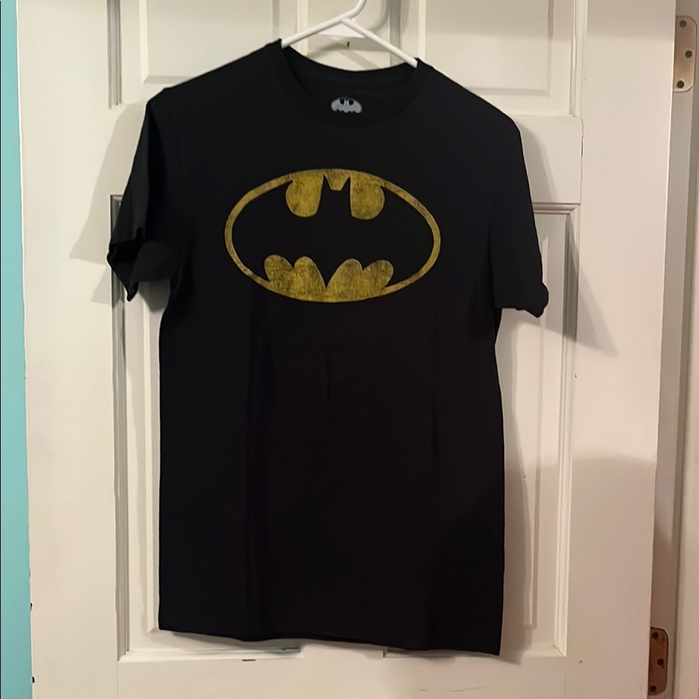 DC Comics Black Tee with Silver Batman Emblem